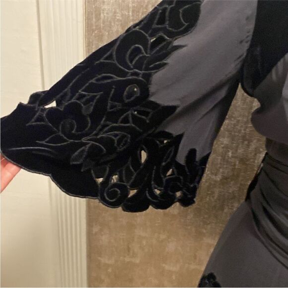 Temperley London Elegant Black dress, US4 - Picture 3 of 12